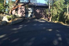 asphalt_driveway_house