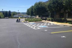 finished_driveway_parking_lot