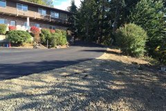 huge_driveway_asphalt_parking