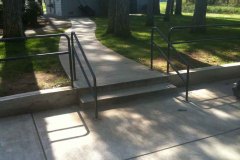 concrete_sidewalk_steps